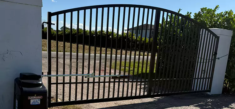 Driveway Fence Repair Fridley